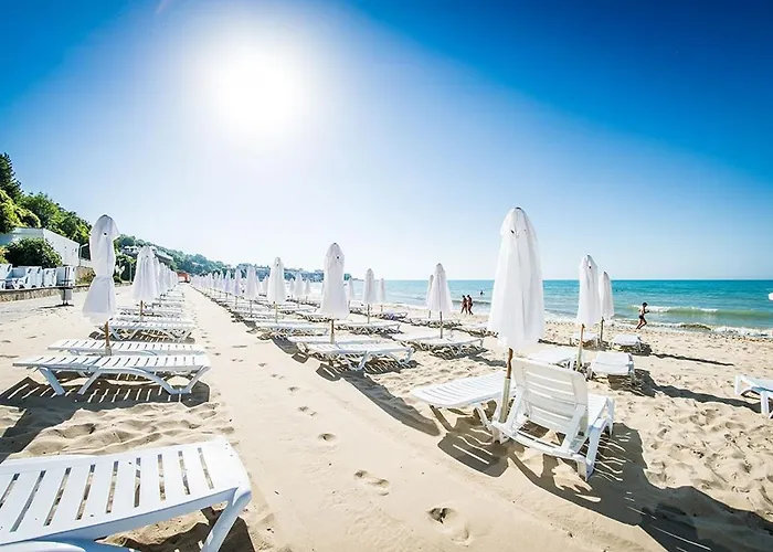 Sea Coast - 17 Pools Included * Sveti Vlas