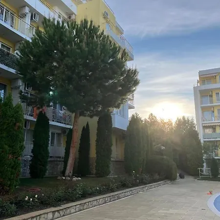 Sea Coast - 17 Pools Included Апартаменты