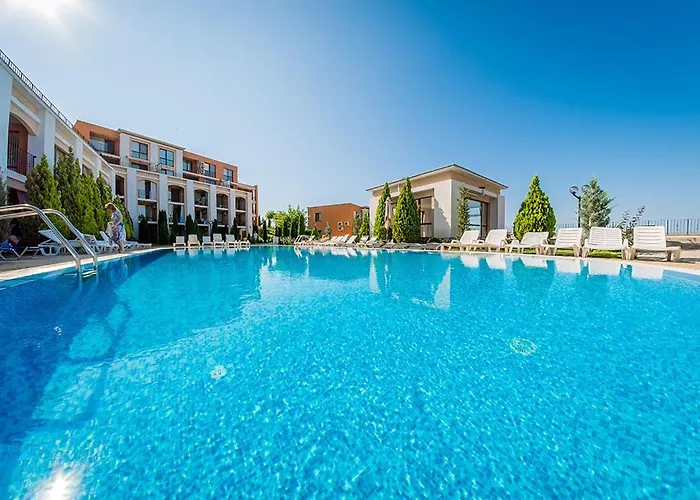 Sea Coast - 17 Pools Included 公寓 *